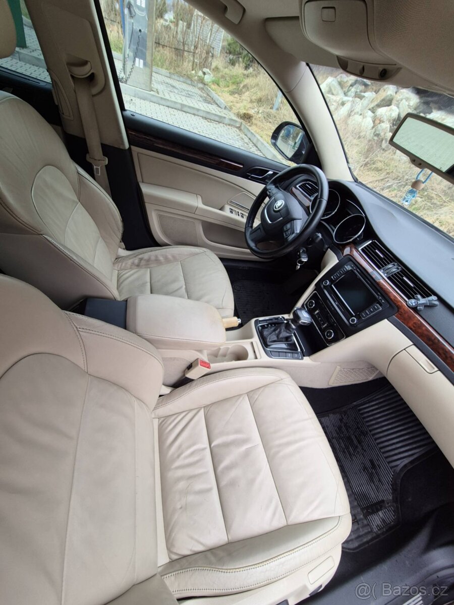 Škoda Superb - 11