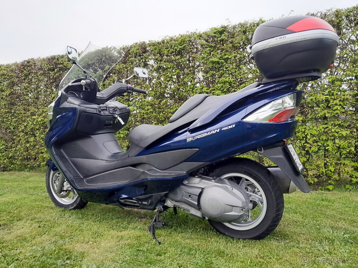 Suzuki Burgman 400i - 11