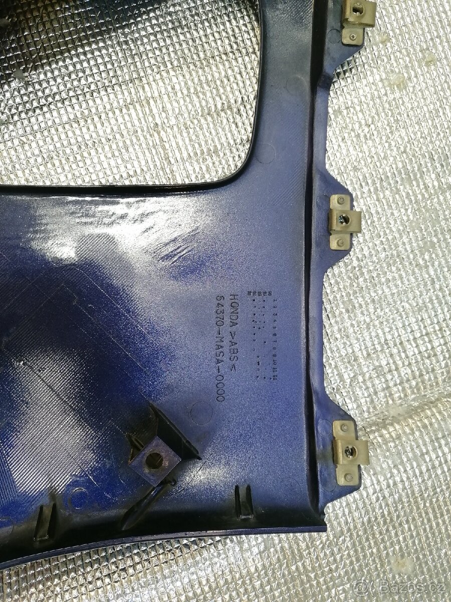 Honda CBR 900 RR - 11