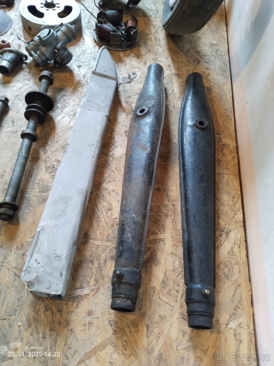 ČZ 125 a 150 C - 11