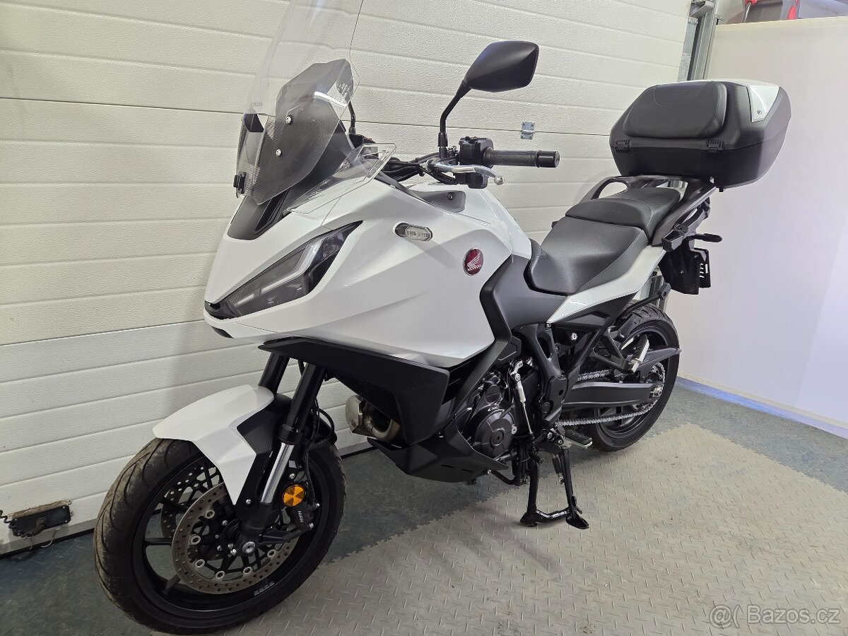 Honda NT 1100 - manuál - 11