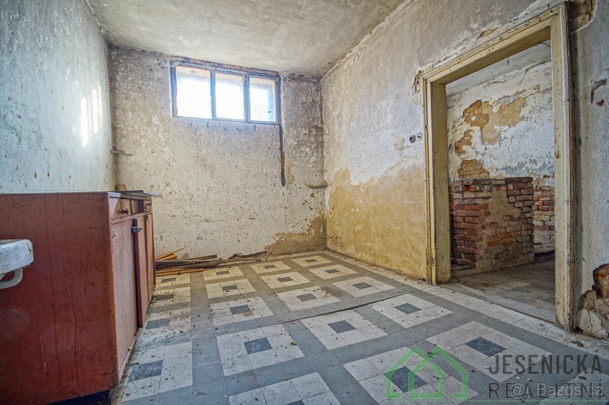 Prodej rodinného domu Supíkovice - 11