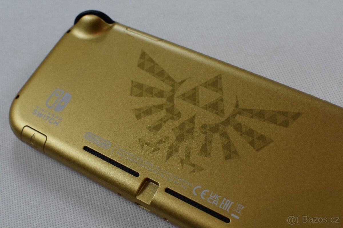 Nintendo Switch Lite konzole Hyrule Edition (Zánovní) - 11