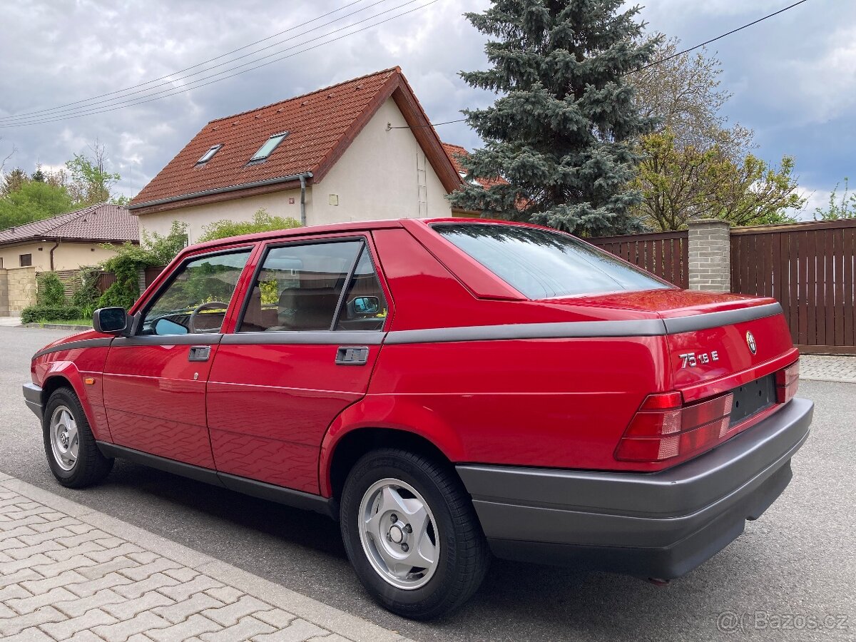 Alfa Romeo 75 1,6 i.e. - 11