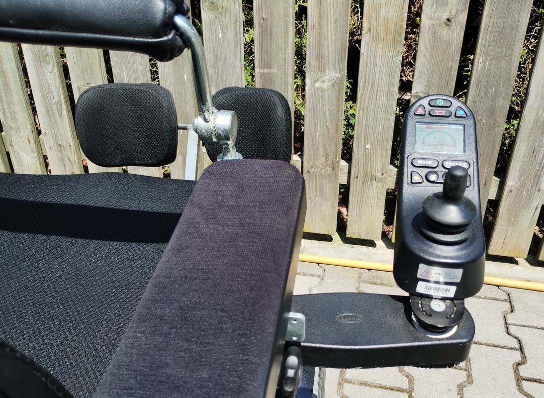 Elektrický invalidní vozík Permobil C500 - 11