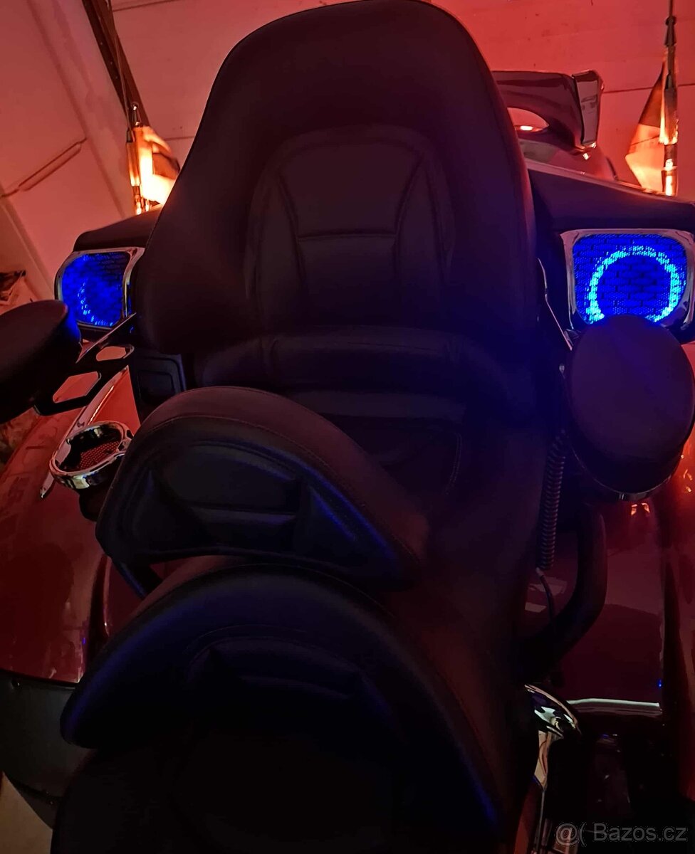 Prodám Hondu GL 1800 trike s vozíkem - 11