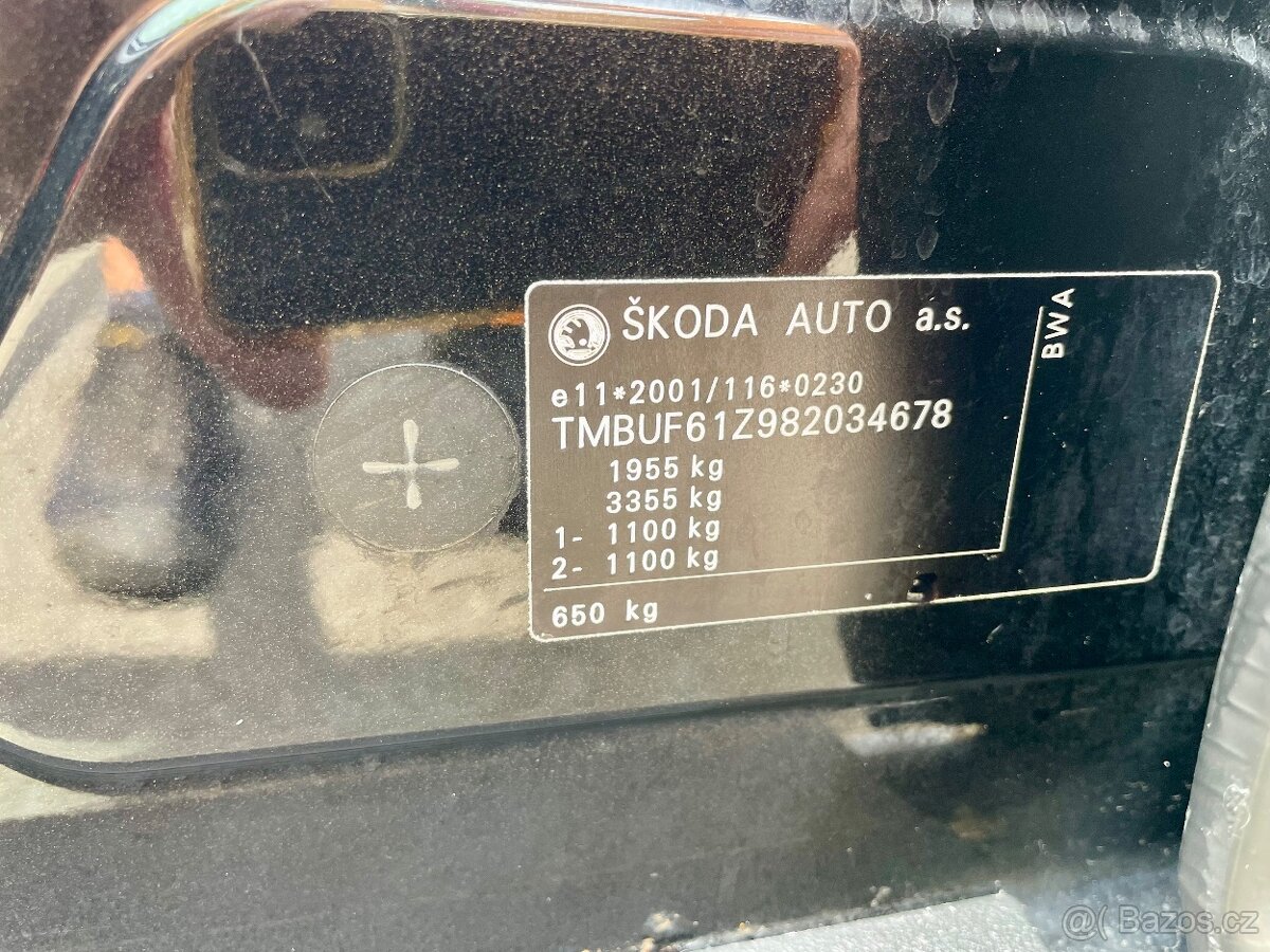 Škoda Octavia RS,TURBO 2.0FSI-147kw,r.v2007,pěkný stav. - 11