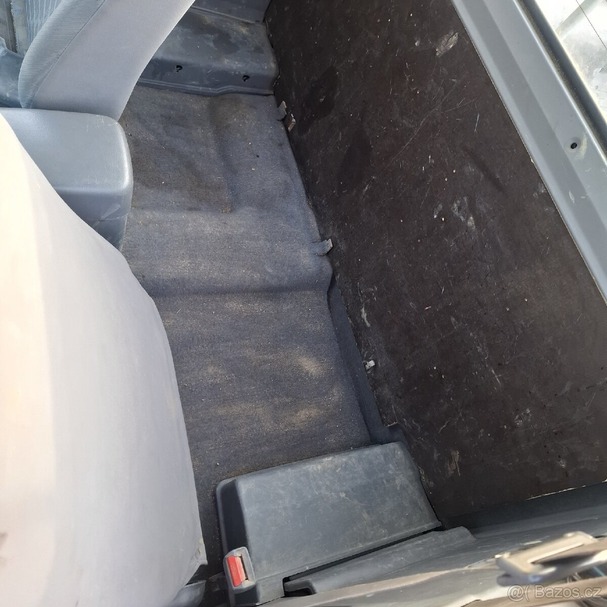 Nissan navara d22 r.v2004 najeto112tkm - 11