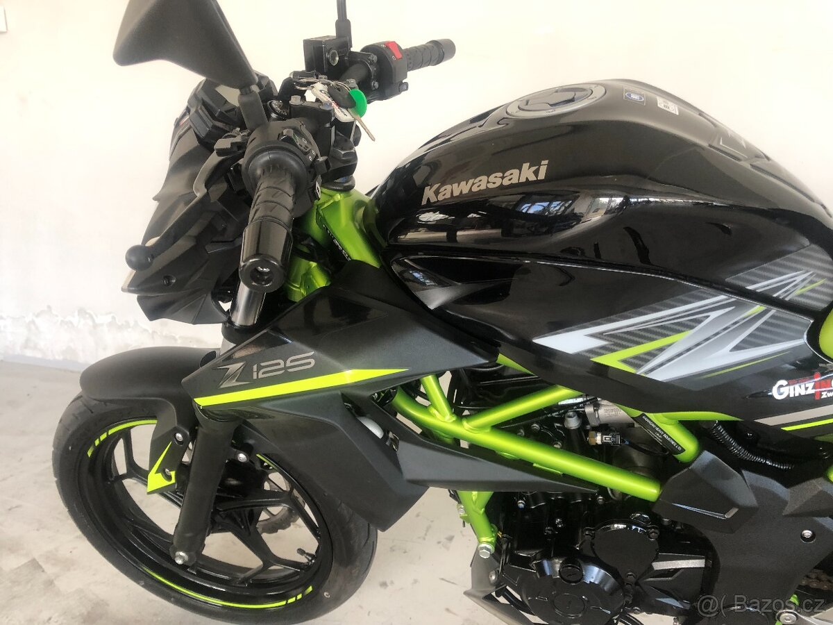 Kawasaki Z125 ABS - 11