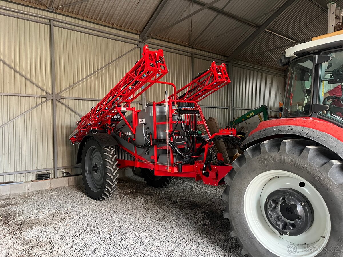 Tažený postřikovač WOPROL PROTON - 11