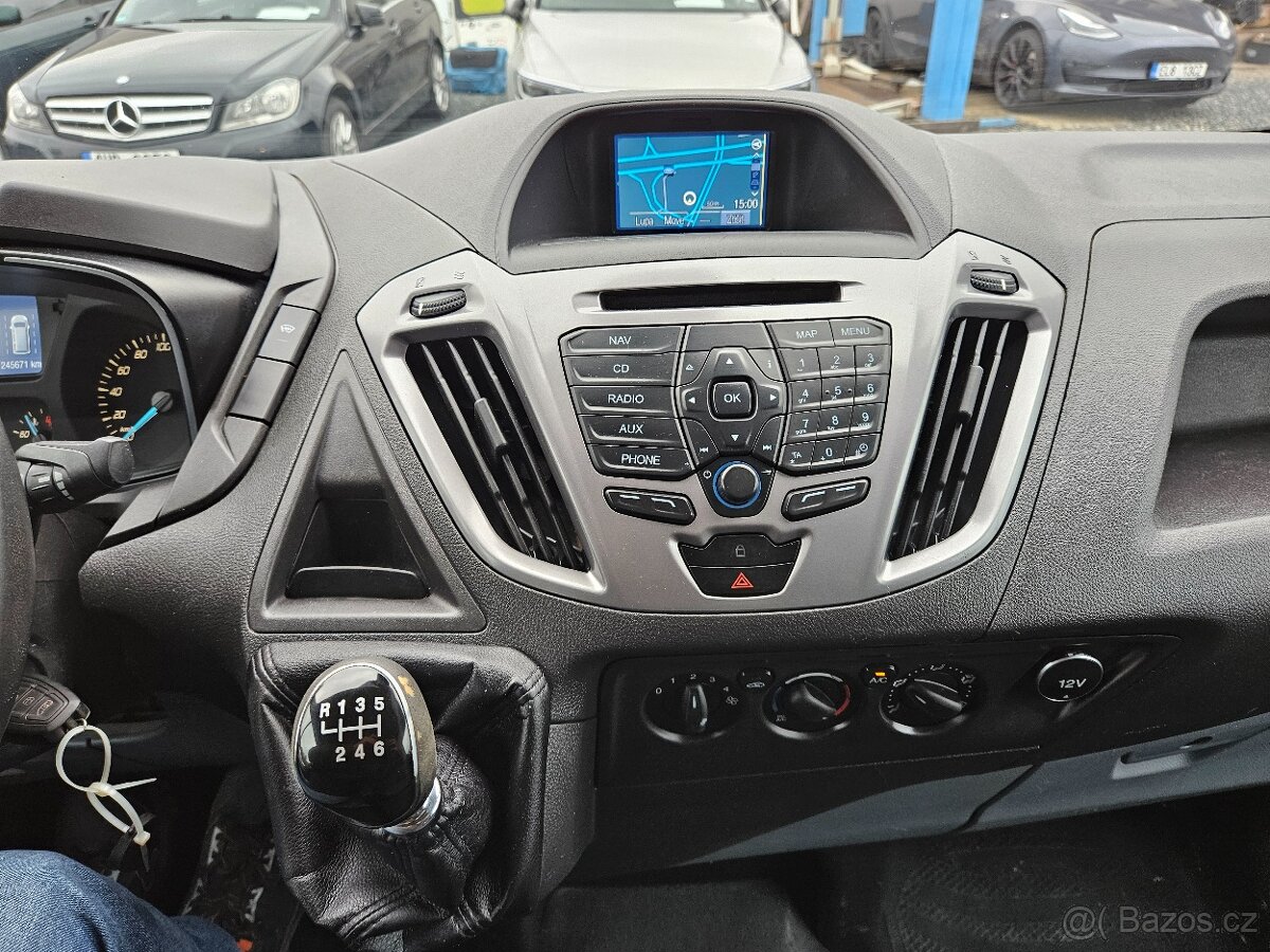 FORD CUSTOM 2.2 74KW 2015 3MÍST L1H1 DPH - 11