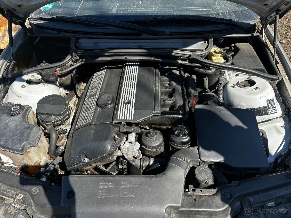 Bmw e46 320i 125kw - 11