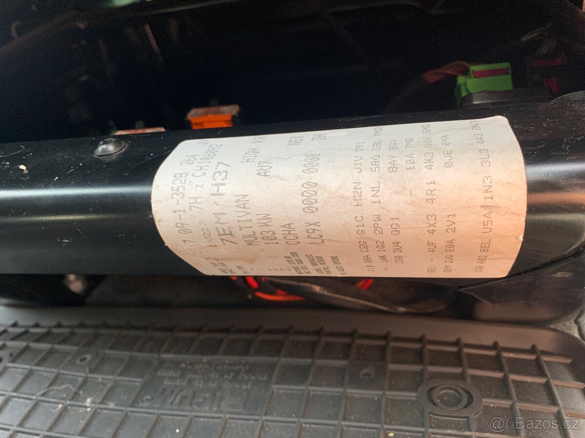 VwT5.1Multivan103kW DSG Highline,naj79tis.2šoup - 11