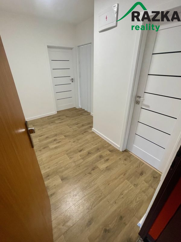 Prodej bytu 2+1 , 52 m2 Aš - 11