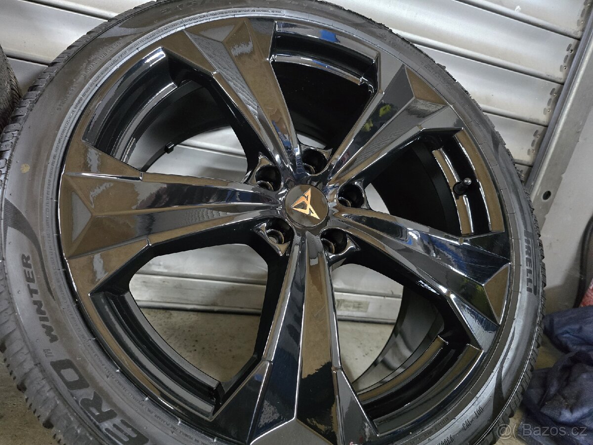 Zimní alu kola Seat Cupra Ateca r19 - 11