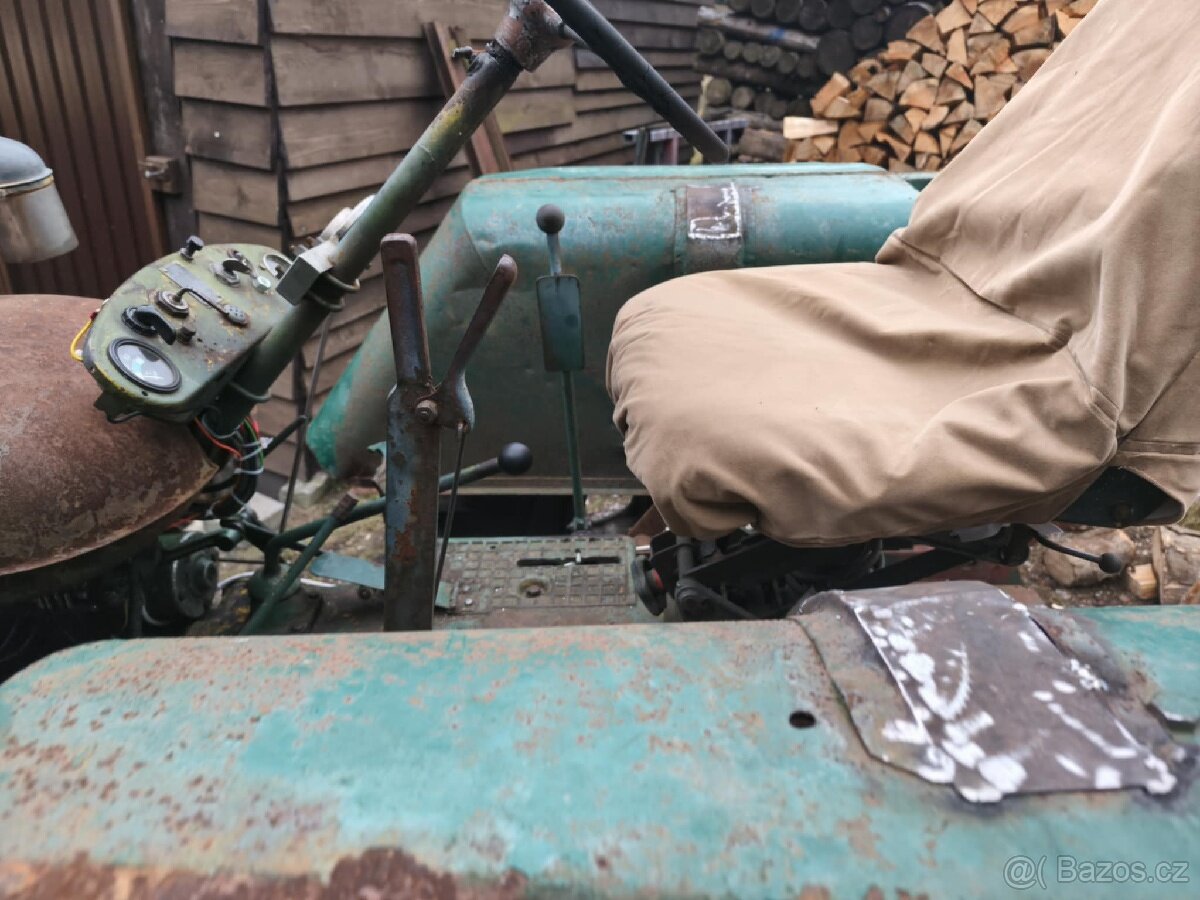 Zetor 25a - 11