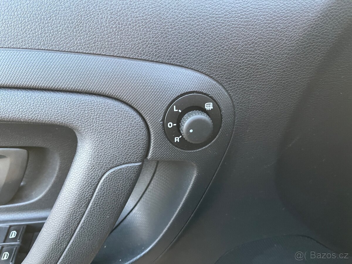 ŠKODA Roomster Ambition 1.2 TSI 63 kW, CZ, serviska - 11