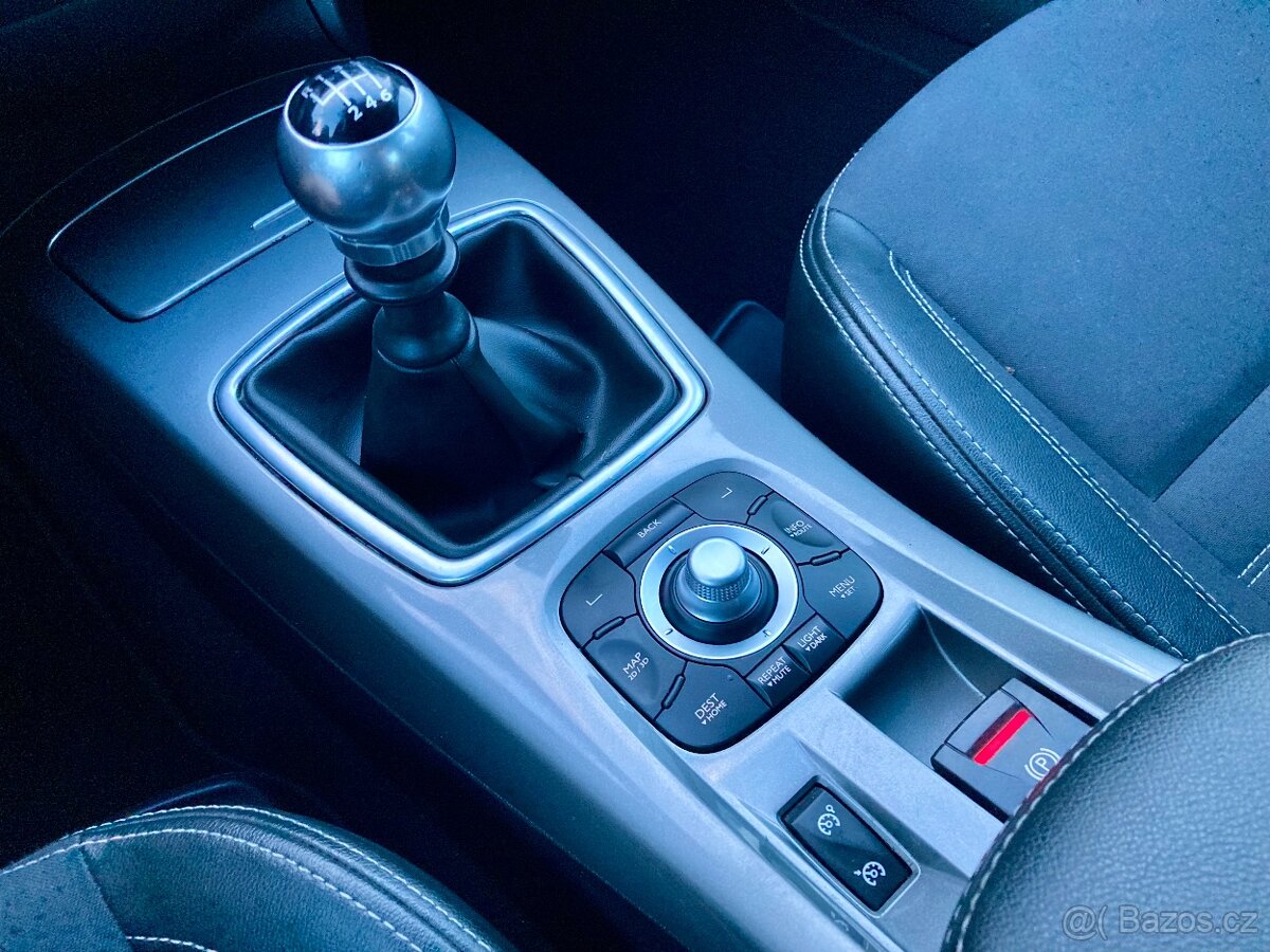 RENAULT LAGUNA III 2.0dci, 112 tis. km, ČR, 1. majitel - 11