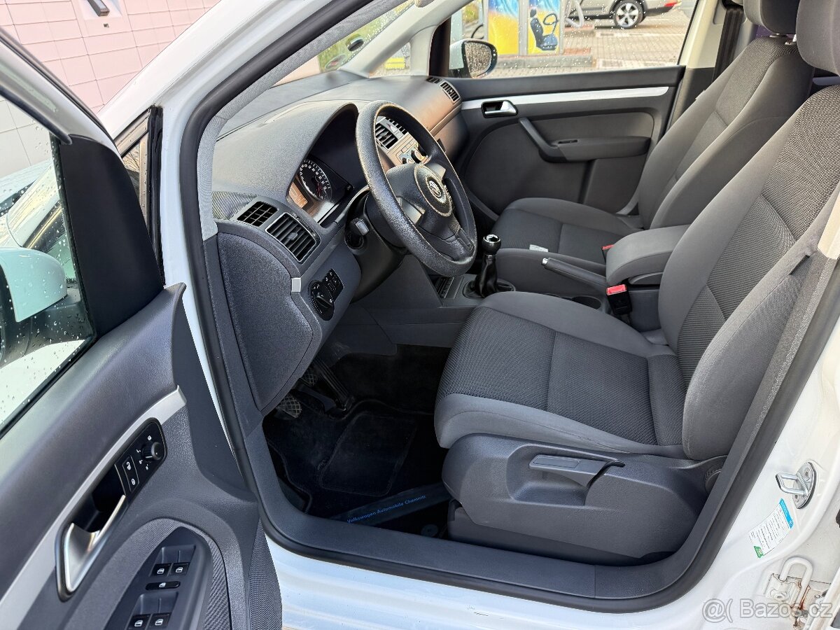 VOLKSWAGEN TOURAN 1.6 TDI 77KW 2012 - 11