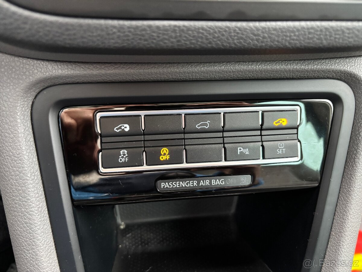 Seat Alhambra-rok2013,7míst,2.0TDi,130KW,serviska,xenon - 11