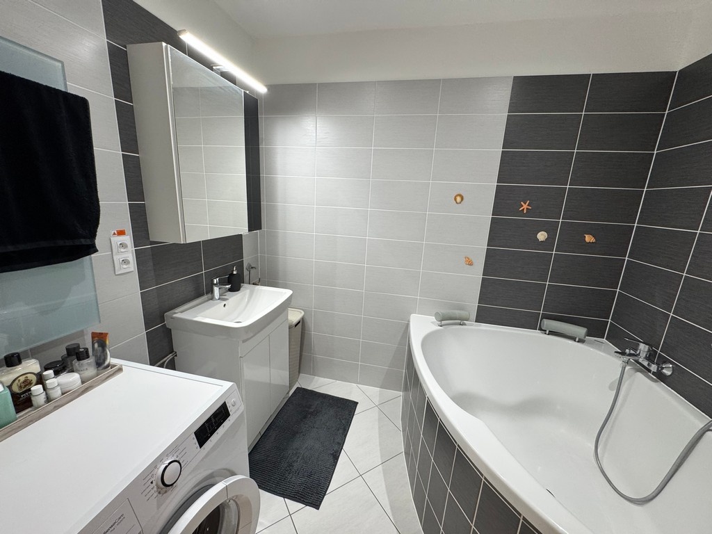 PRODEJ BYTU OV 3+KK/3+1 O CP CCA 115,37 M2 V POHOŘELICÍCH - 11