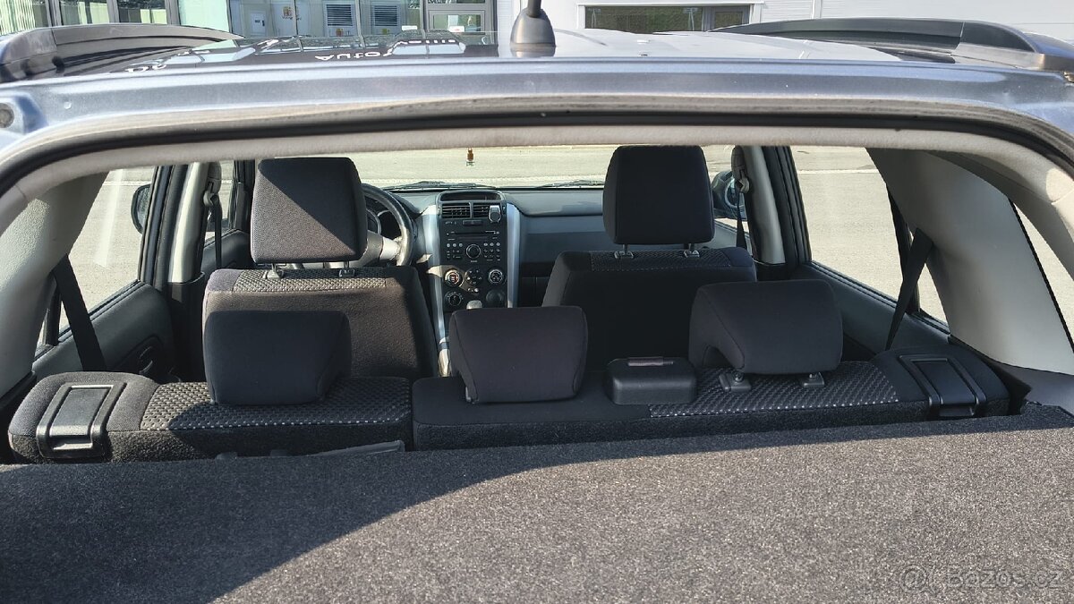 Suzuki Grand Vitara - 11