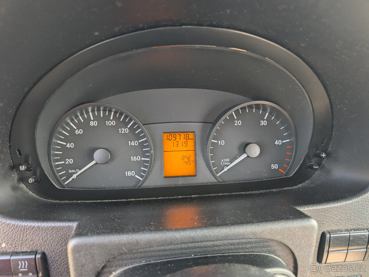 Autobus Mercedes Sprinter 519cdi, ČR, 1.maj, 23míst TOP - 11
