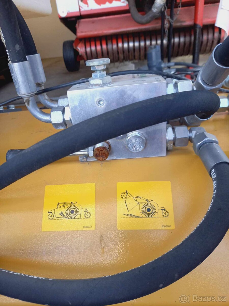 Zametací koště Sobernheimer UKM 2.2 - 11