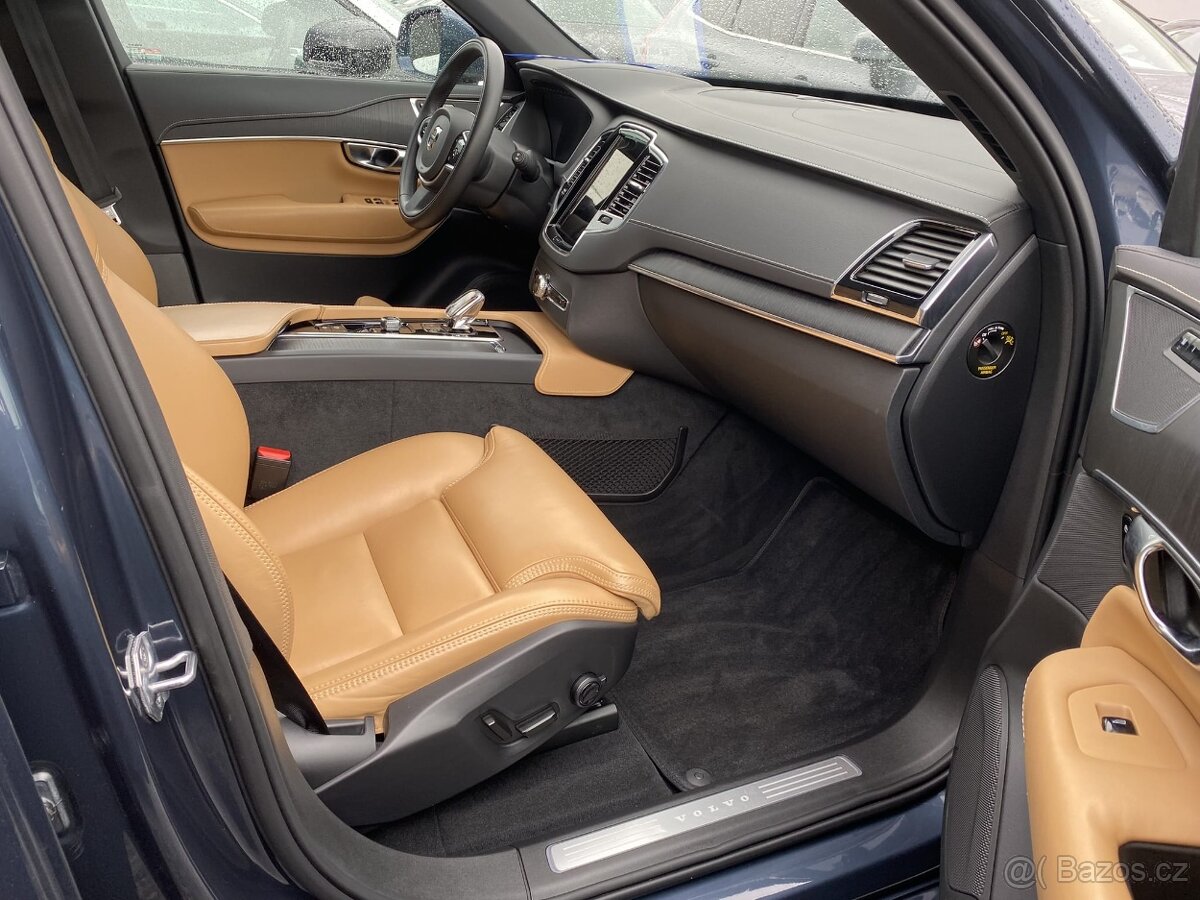 VOLVO XC90 11/2019 / B5 / AWD / INSCRIPTION - 11