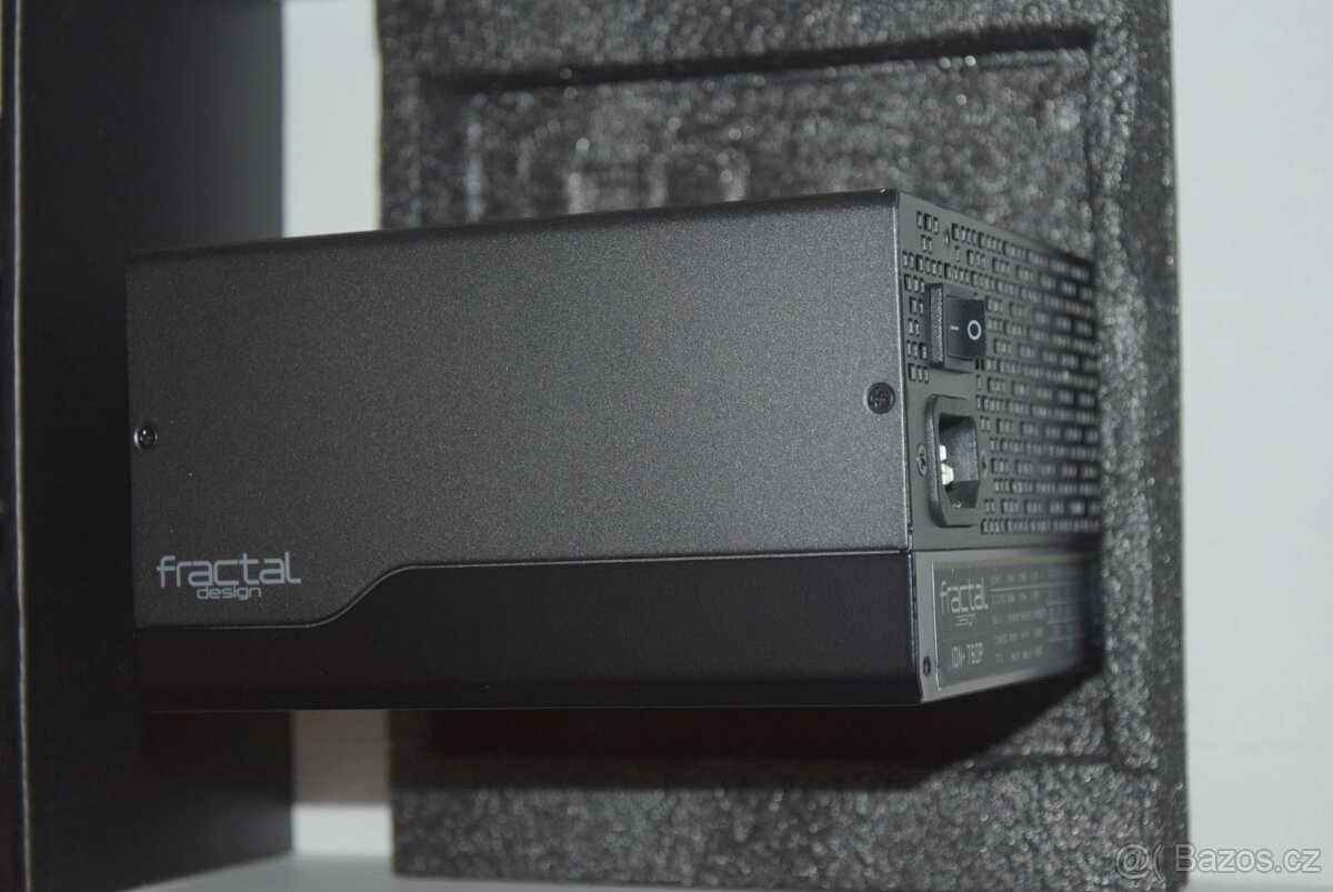 Fractal Design ION+ 760P plně modulární, tichý, PLATINUM - 11