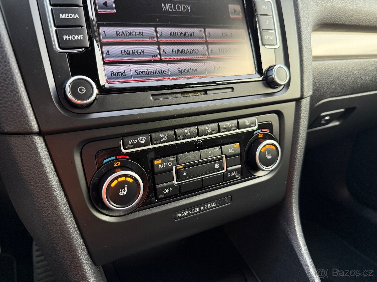 Volkswagen Golf VI 1.4 TSI R Line - 11