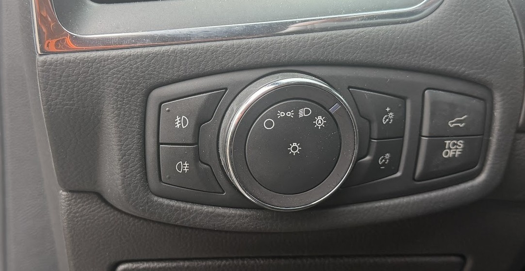 Foed Edge 2019 ST-Line 2.0 175kw-238 koní - 11