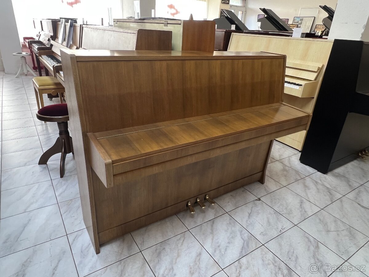 Petrof harmonie 105 se zárukou 2 roky, PRODÁNO - 11