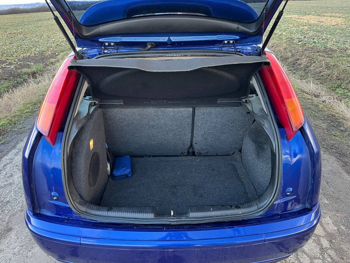 Ford Focus 1.6 74kW - 11