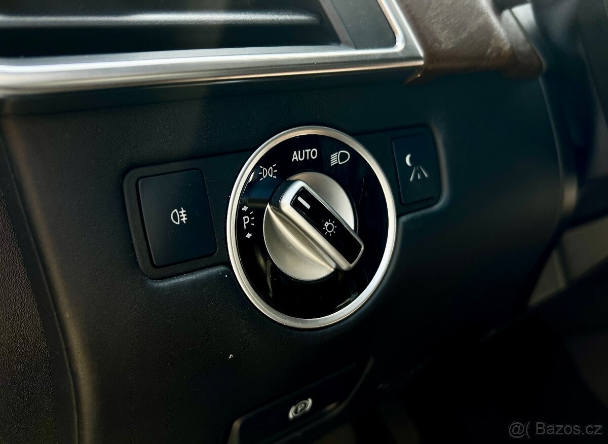 Mercedes-Benz GL 500 2013 - 11