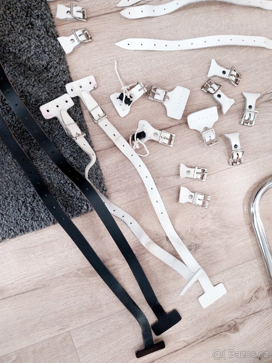 Hokejové brankářské doplňky - 11