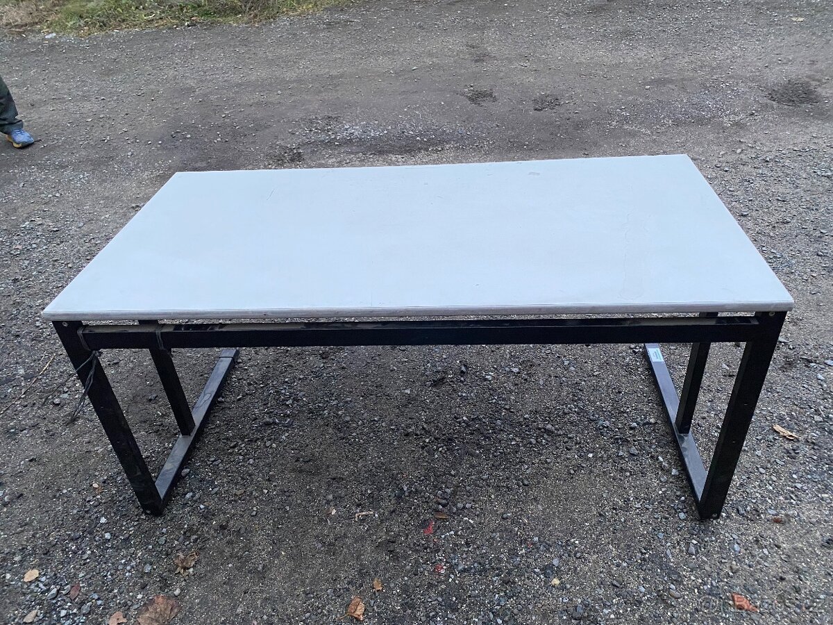 Výprodej - Stoly, kancelářské stoly, boxy, nábytek - 11