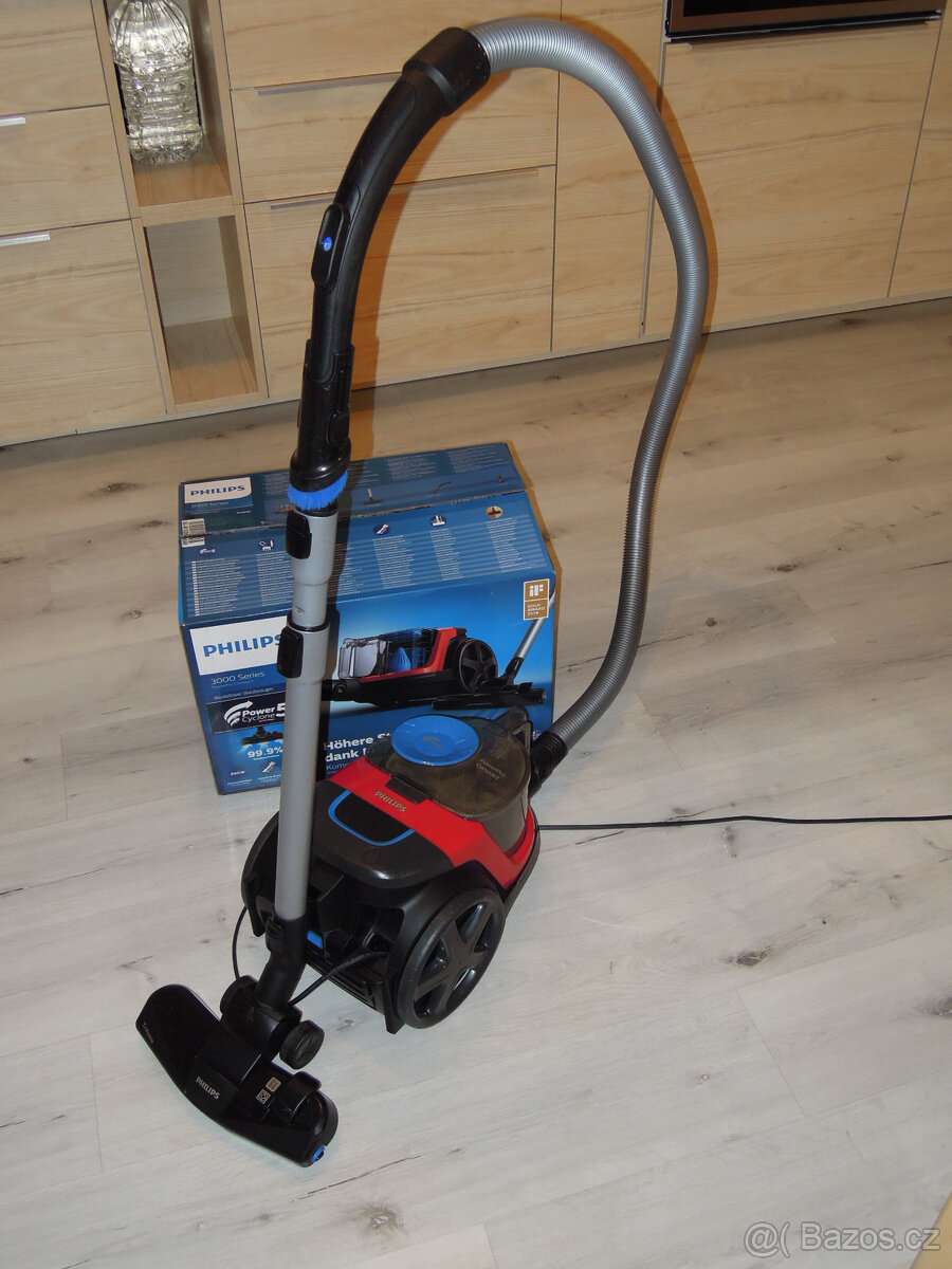 Bezsáčkový Podlahový vysavač Philips PowerPro Compact ZÁRUKA - 11