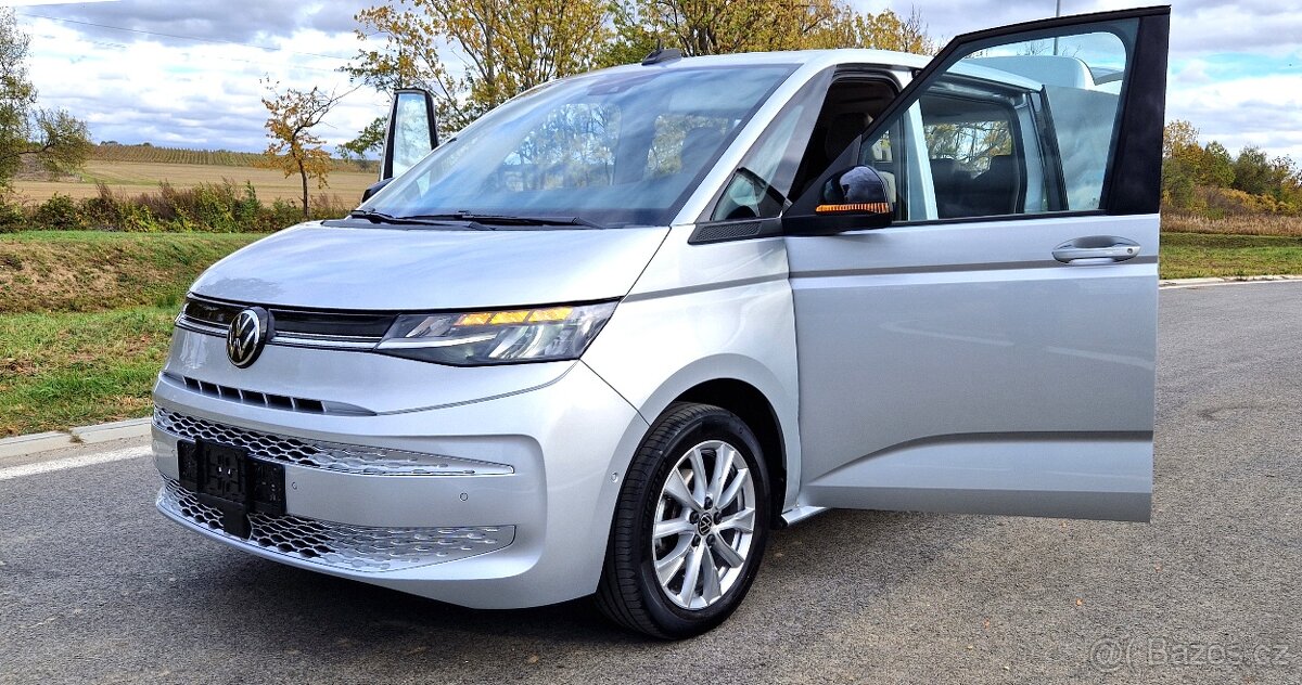 Volkswagen T7 Multivan Van 110kw Automat 2.0 TDI Style DSG - 11