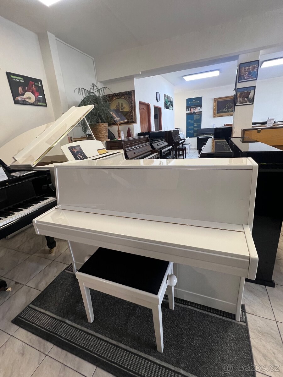 Bílé piano Petrof ve velmi dobrém stavu, PRODÁNO - 11