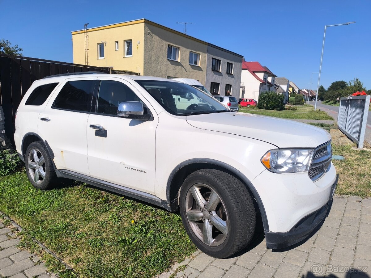 Dodge Durango 3.6 Citadel Nepojízdné - 11
