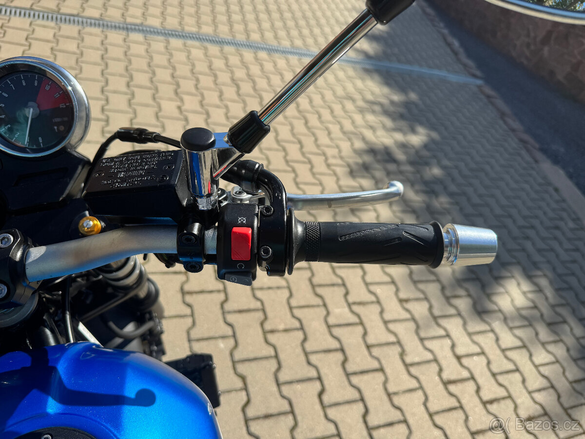 Yamaha XJR 1300 - 11