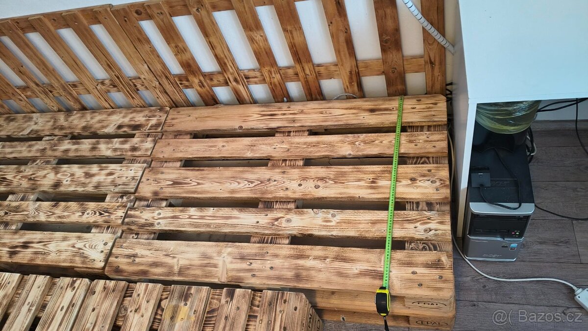 Prodám bytelnou paletovou postel EUR - 11