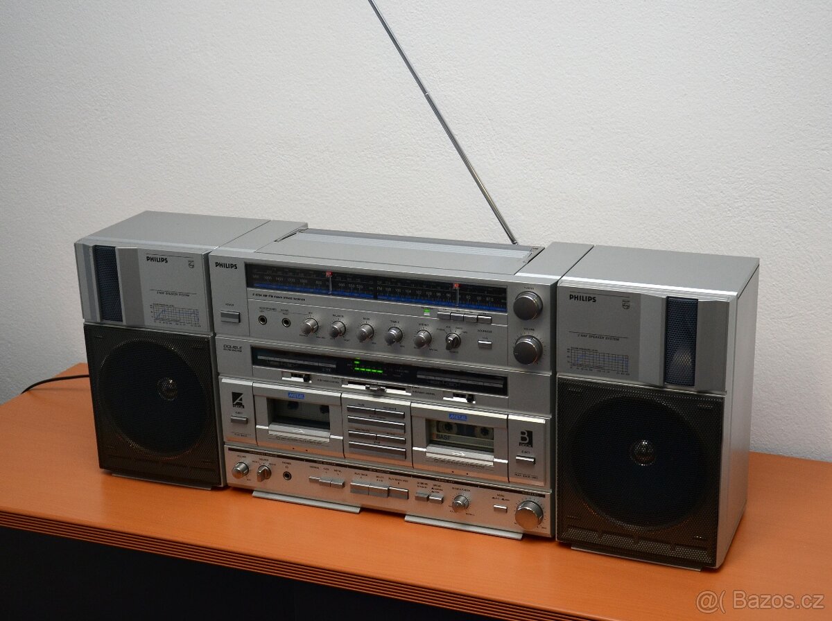 PHILIPS D8734 z roku 1982 - 11