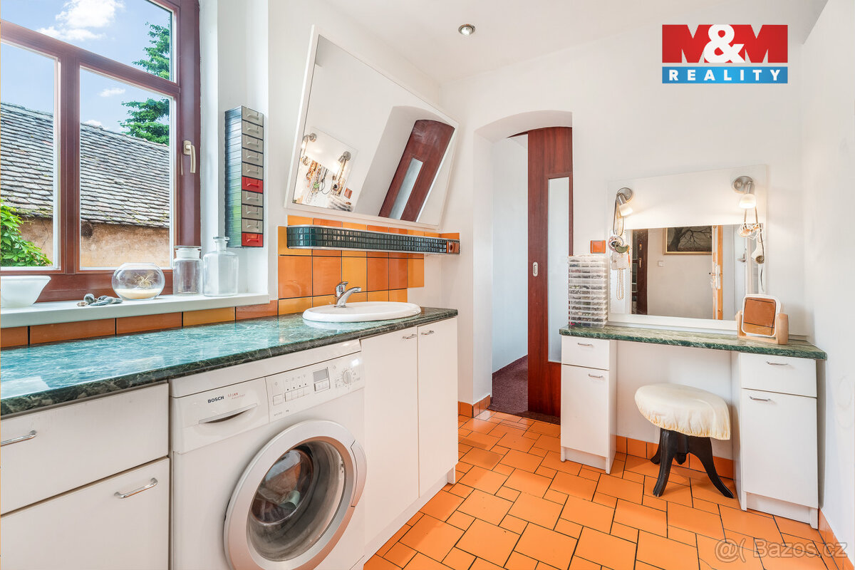 Prodej nájemního domu, 264 m², Velemín - 11