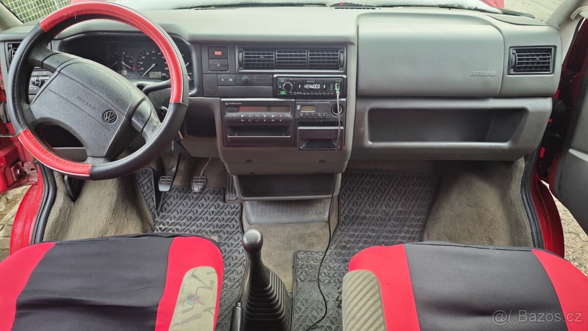 Volkswagen Multivan T4 (1996, 2.5 TDI 75 kW) - 11