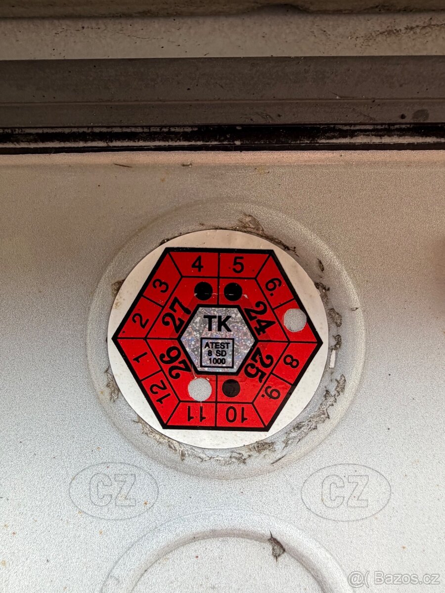 Ford Galaxy 1.9TDI 96kw , 7 míst - 11