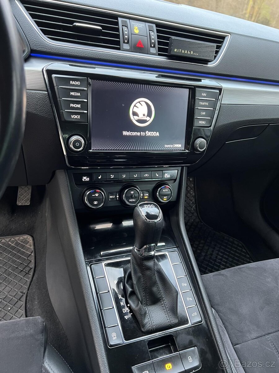 Škoda Superb - 11