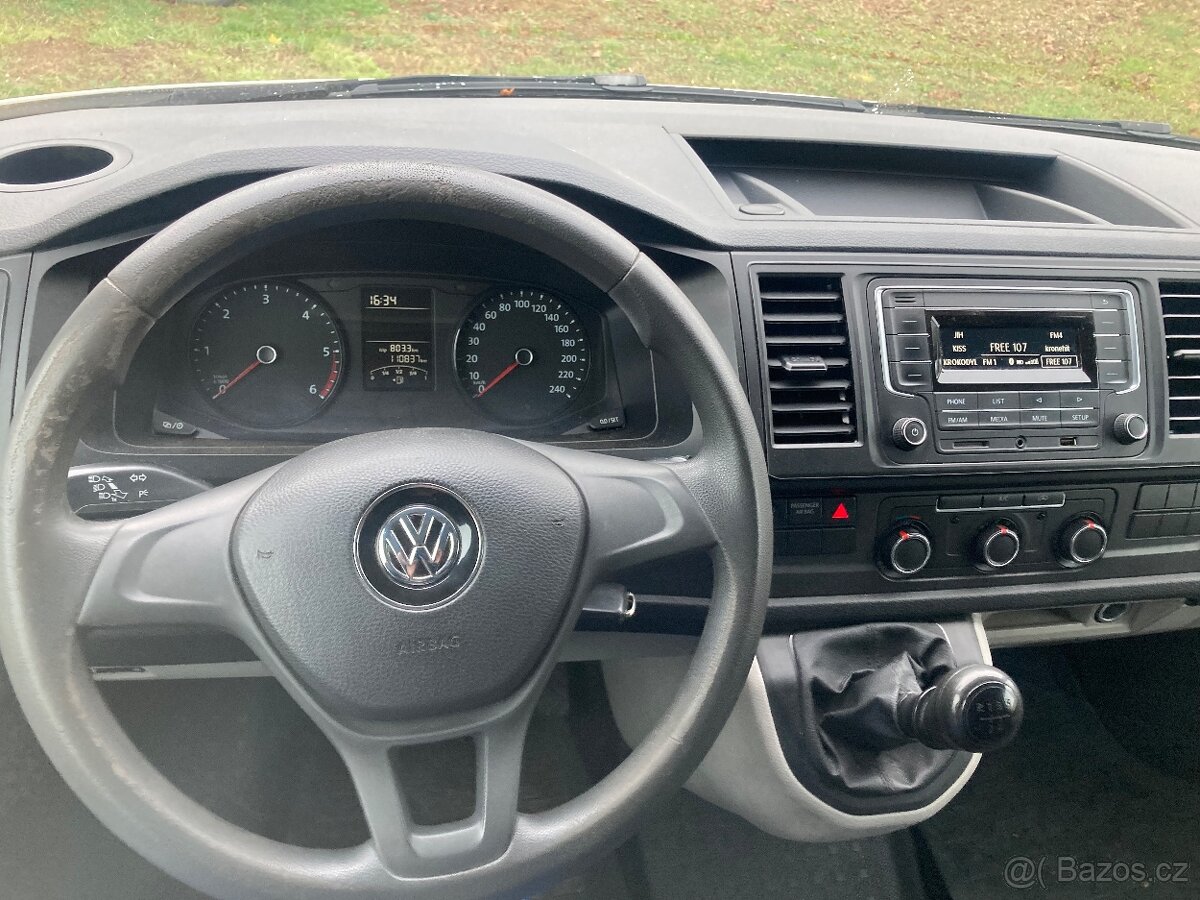Volkswagen Transporter T6 2.0 tdi - 11
