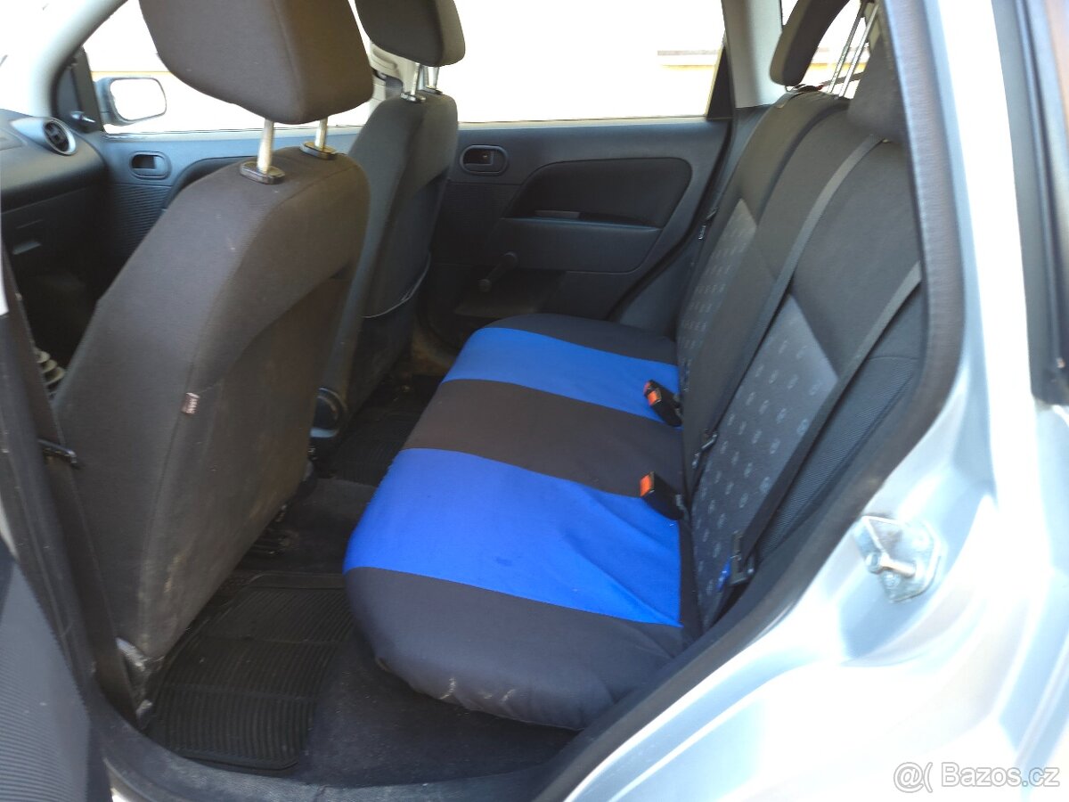 Ford Fiesta 1.3 benzín klima - 11